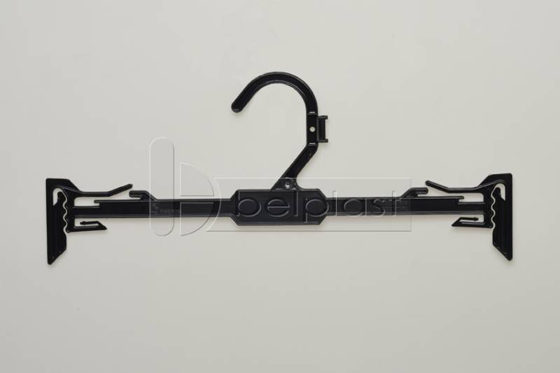 Perchas plásticas para lencería