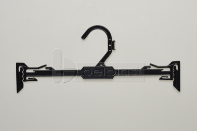 Perchas plásticas para lencería